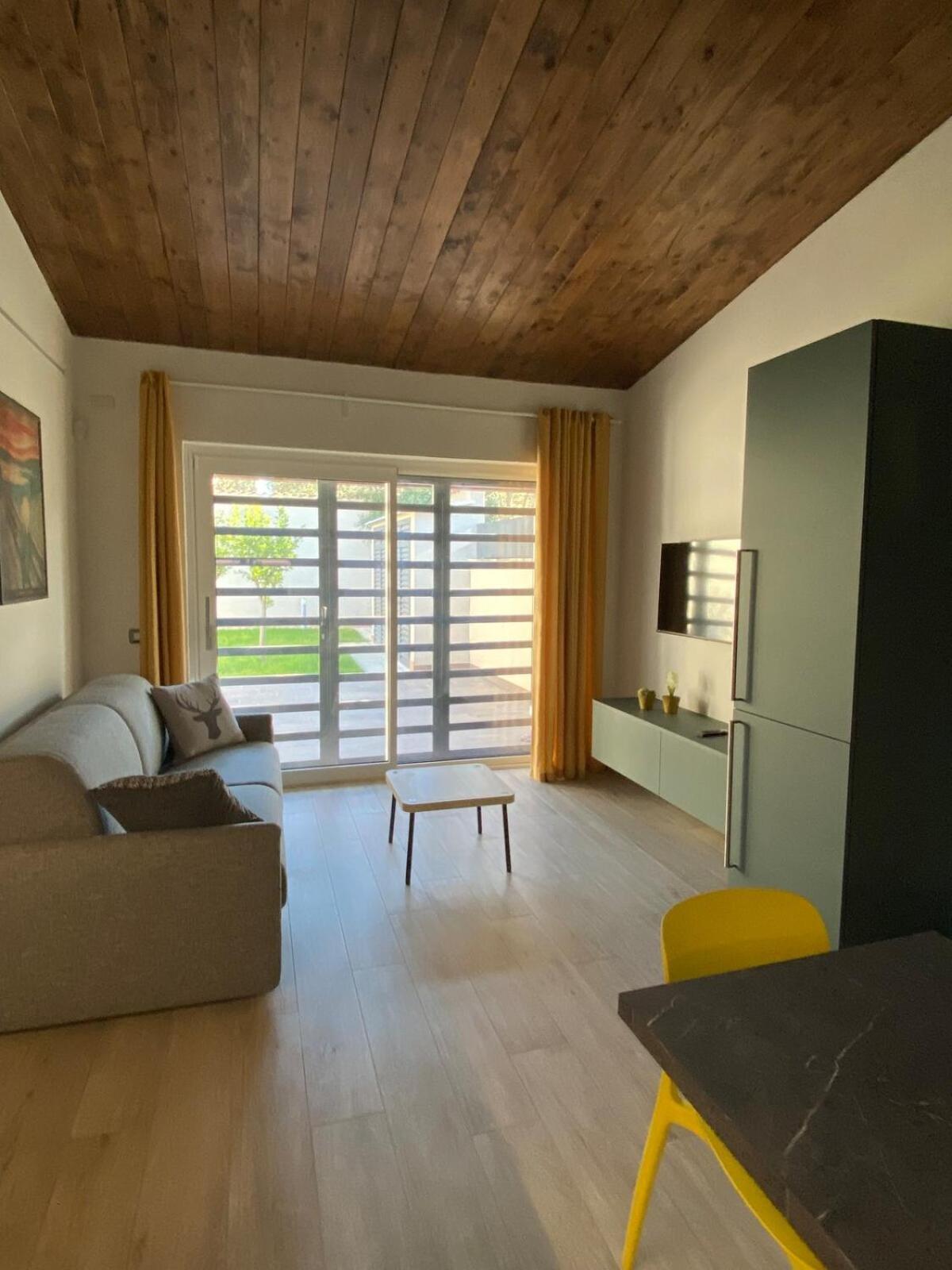 Villino Ancillotto With Garden And Parking Motorcycle Space Rome Exterior photo